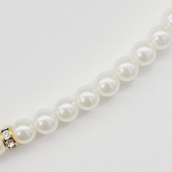 Vintage Faux Pearl Choker Necklace Green Rhinestone Drop Dangle Focal Gold Tone - Picture 5 of 10